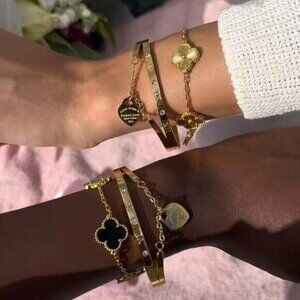HIGH QUALITY FOREVER LOVE  BANGLE BRACELET GOLD PLATED